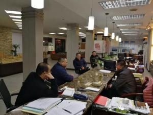 大雪再度來襲！公司打響“后方基地保衛(wèi)戰(zhàn)”，領(lǐng)導(dǎo)班子夜間召開緊急會(huì)